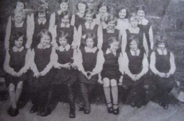 [1944 1945 Girls School]