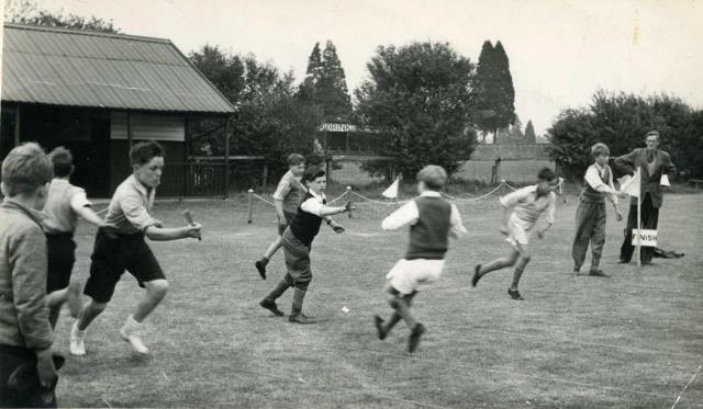 [Boys School Sports Day]